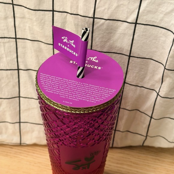 Starbucks SHE x THIS Shae Anthony 2024 Jeweled Ombre Tumbler 24oz. Venti Cup NEW - Picture 3 of 7